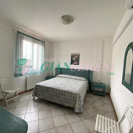 Campanile - 4 Posti Letto Con Posto Auto *